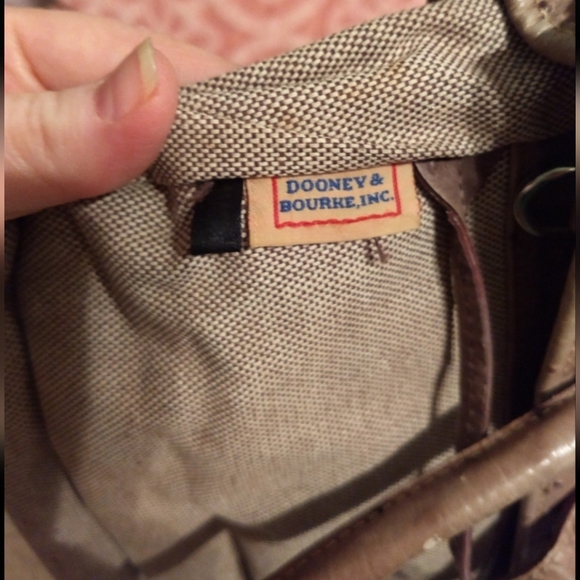 Vintage Limited Dooney & Bourke Camel/Taupe Ostrich Leather Satchel-Tote Handbag - Picture 8 of 12